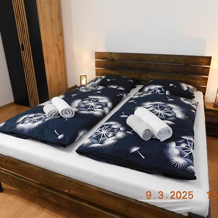 Appartamento Pod Dubom Liptovský Mikuláš Esterno foto